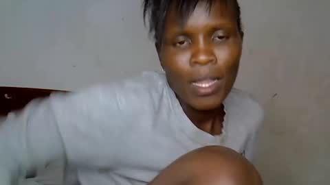 Snapshot of alic_crazy chatting on 12.14.24 alic_crazy online show from 12.14.24