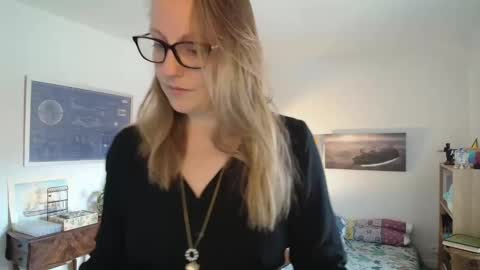 Alice online show from 10.30.25