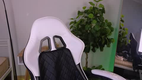 your Alice online show from 01.15.25