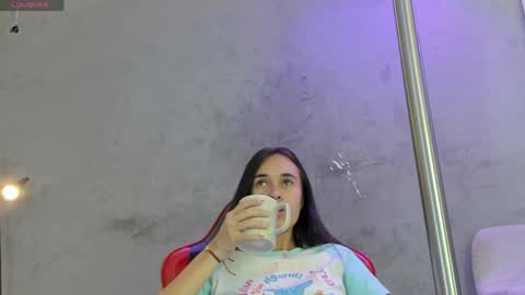 Snapshot of alice__susan chatting on 04.11.26 Alice Susan online show from 04.11.26