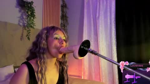 Mey online show from 04.01.26