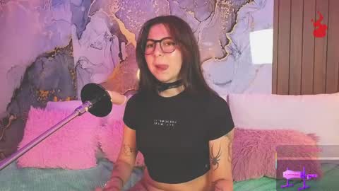 Snapshot of alice_cute77 chatting on 05.14.26 Mey online show from 05.14.26