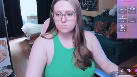 Snapshot of alice_dreamgirl_ chatting on 07.04.26 Alice 3 online show from 07.04.26