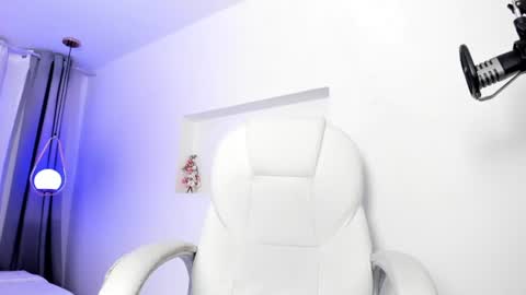 alice_elare online show from 06.23.26
