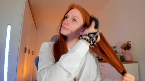 Hello im Alice online show from 07.10.26