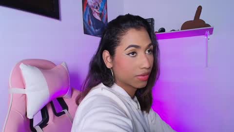    online show from 01.03.25