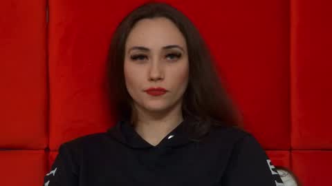 Snapshot of alice_munro chatting on 03.12.25 AliceMunro online show from 03.12.25