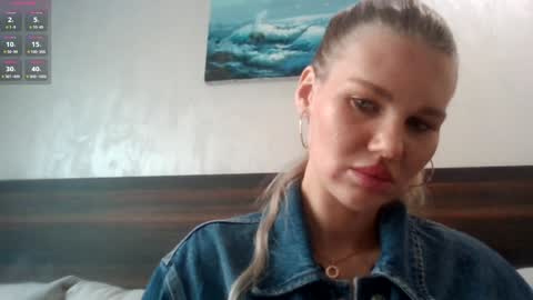 Alice My schedule this weekMonday Wednesday Friday Saturday Subject to change online show from 03.04.26