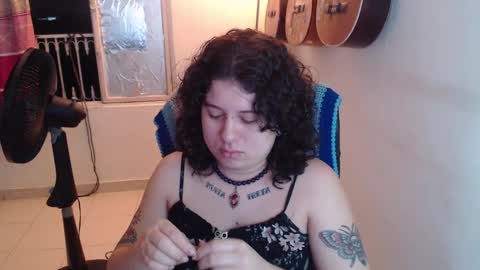 Snapshot of alice_psilocybe_sabina420 chatting on 12.17.25 Alicia Aldara online show from 12.17.25