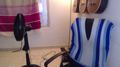 Snapshot of alice_psilocybe_sabina420 chatting on 12.21.25 Alicia Aldara online show from 12.21.25