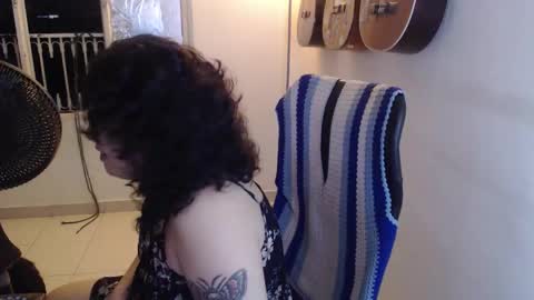 Snapshot of alice_psilocybe_sabina420 chatting on 12.22.25 Alicia Aldara online show from 12.22.25