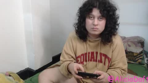 Alicia Aldara online show from 03.25.26