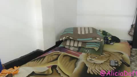 Snapshot of alice_psilocybe_sabina420 chatting on 07.06.26 Alicia Aldara online show from 07.06.26