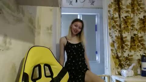 Alice smiles online show from 04.04.26