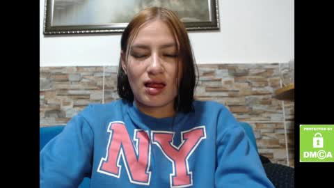 Snapshot of alice_trinity chatting on 02.05.25 Alice online show from 02.05.25