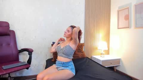 Snapshot of aliceandsia chatting on 03.04.26 Alice and Asia online show from 03.04.26