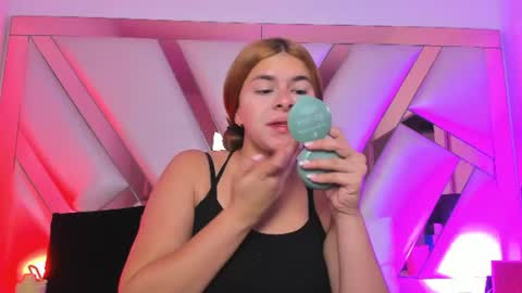 AliceCruz online show from 07.04.26