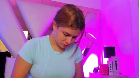 AliceCruz online show from 07.06.26