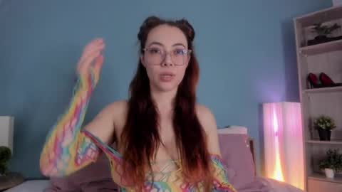 Snapshot of alicecullenn_ chatting on 03.06.25 Alice Cullen online show from 03.06.25