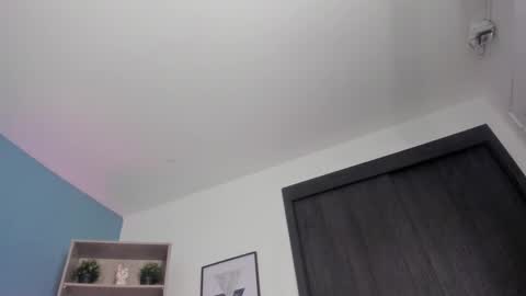 Snapshot of alicecullenn_ chatting on 09.16.25 Alice Cullen online show from 09.16.25
