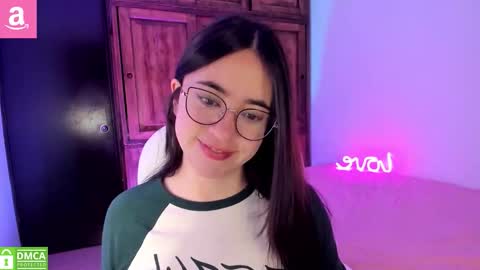 Aliceee  ..   97YP9VWGZHrefnav wishlist lists 1 online show from 03.13.26