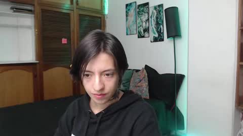 alicee_logan_ online show from 09.11.25