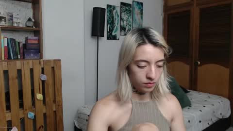 alicee_logan_ online show from 05.23.26