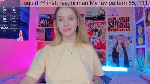 Snapshot of alicemilman chatting on 01.11.25 Alice online show from 01.11.25