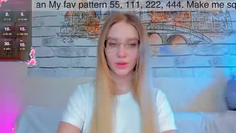 Snapshot of alicemilman chatting on 02.07.25 Alice online show from 02.07.25