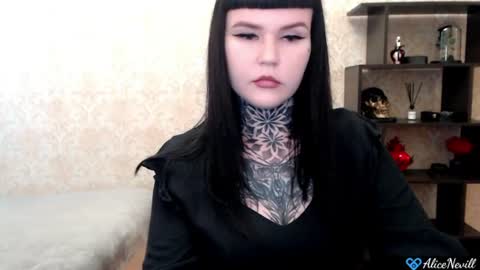 Snapshot of alicenevill chatting on 06.23.26 Alice online show from 06.23.26