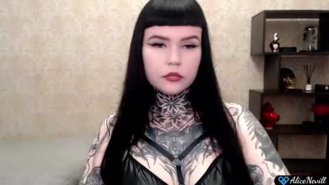Snapshot of alicenevill chatting on 07.13.26 Alice online show from 07.13.26