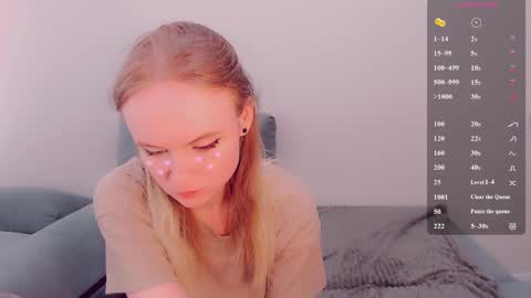 Snapshot of alicenya chatting on 05.06.26 Alice online show from 05.06.26