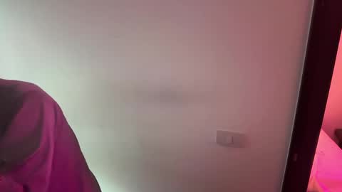 AlicePinkhead online show from 05.18.26