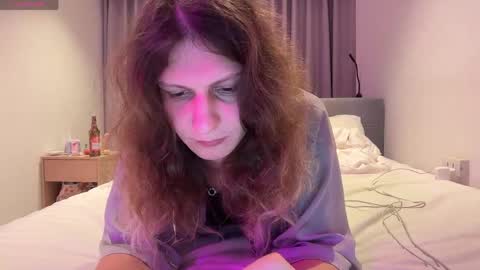AlicePinkhead online show from 06.04.26