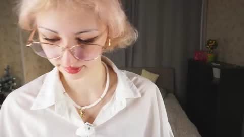 Milly online show from 07.20.26