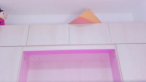 A L I C E  T H U N D E R online show from 02.16.25