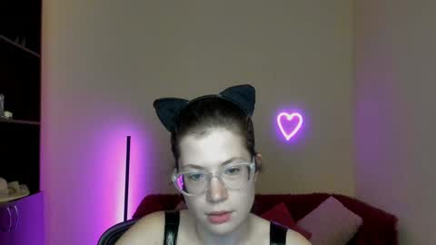 Snapshot of alicia_folow chatting on 03.02.25 Alicia online show from 03.02.25