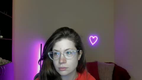 Snapshot of alicia_folow chatting on 03.08.25 Alicia online show from 03.08.25
