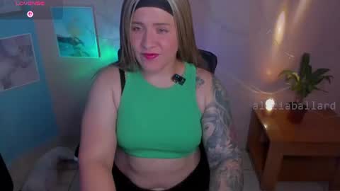 Jennyfer online show from 07.06.26