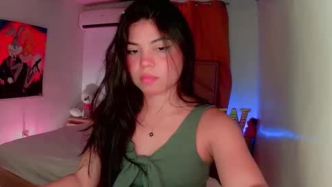 Snapshot of aliciabiden chatting on 01.26.25 aliciabiden online show from 01.26.25