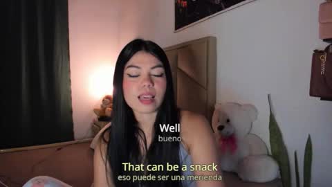 Snapshot of aliciabiden chatting on 09.10.25 aliciabiden online show from 09.10.25