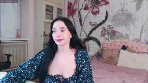 Veronica online show from 10.25.25