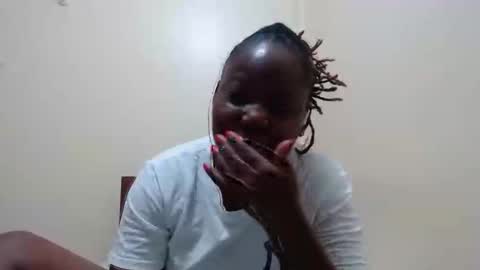 alicialust1 online show from 02.18.25