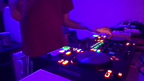 busco rockera online show from 02.07.25