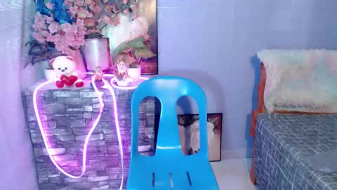 aliexagrey online show from 05.16.26