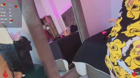 Snapshot of aliice_reed chatting on 10.05.25 Aliice Reed online show from 10.05.25