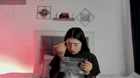 aliice_walker_ online show from 01.10.25