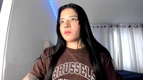 aliice_walker_ online show from 10.20.25