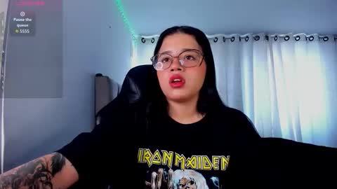 aliice_walker_ online show from 12.22.25