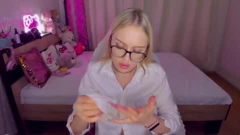 alinaocean online show from 10.23.25